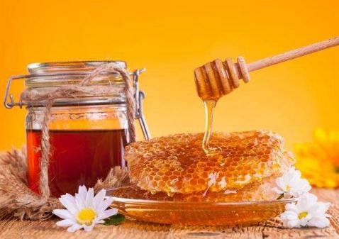 蜂蜜吃多了对我们身体有哪些影响？